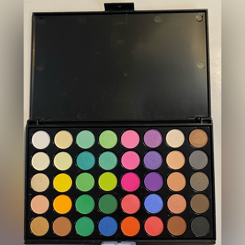 40 different eyeshadows